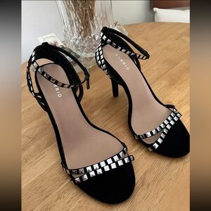Black Studded Strappy Heel (WW)